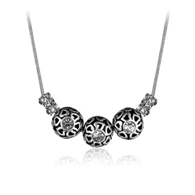 Cut Out Heart Ball Silver Necklace