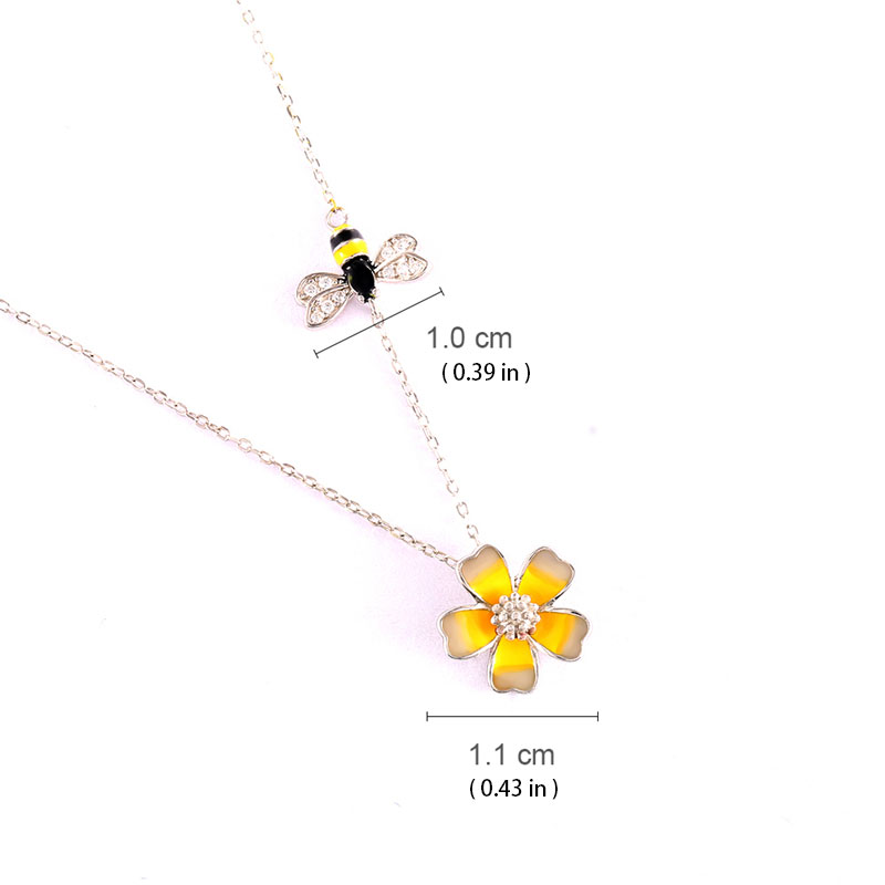 Bee & Flower 925 Sterling Silver Pendant Necklace Bee & Flower 925 Sterling Silver Pendant Necklace