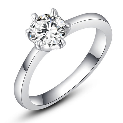 Classic Solitaire White Gold Ring